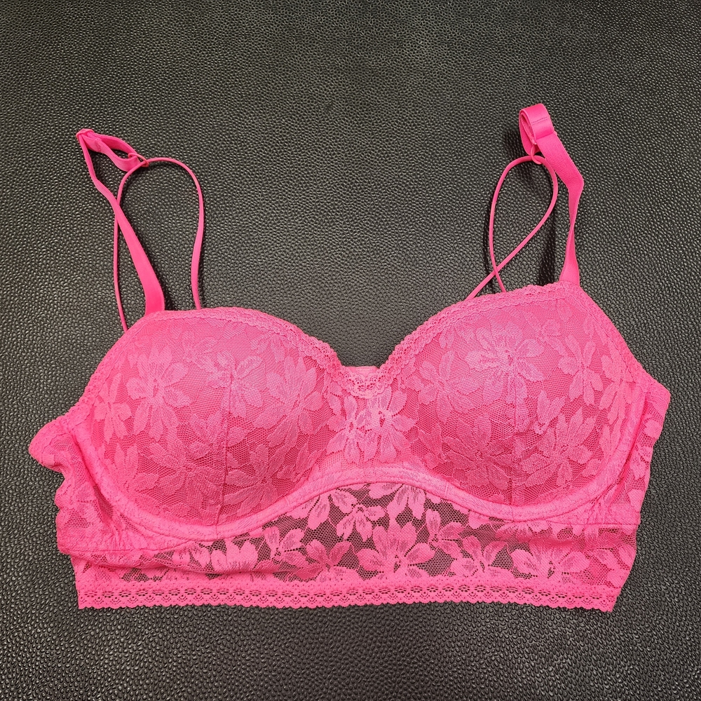 SZ LG VS PINK LACE BRALETTE PUSH UP BRA.